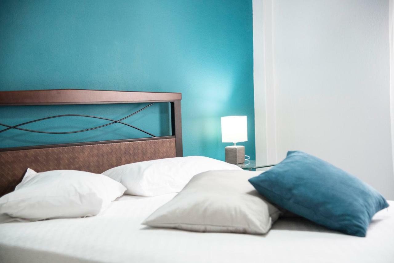 Cobalt Apartment Near Athens Airport Ártemida Kültér fotó