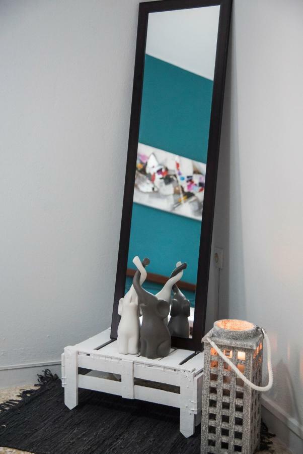 Cobalt Apartment Near Athens Airport Ártemida Kültér fotó
